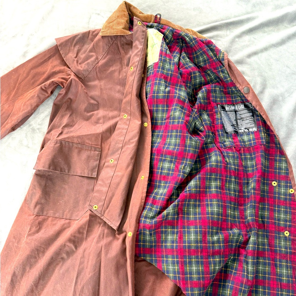 Backhouse of Barbour New Zealand’s original wet weather rain coat. Brown/Plaid. - Picture 5 of 9